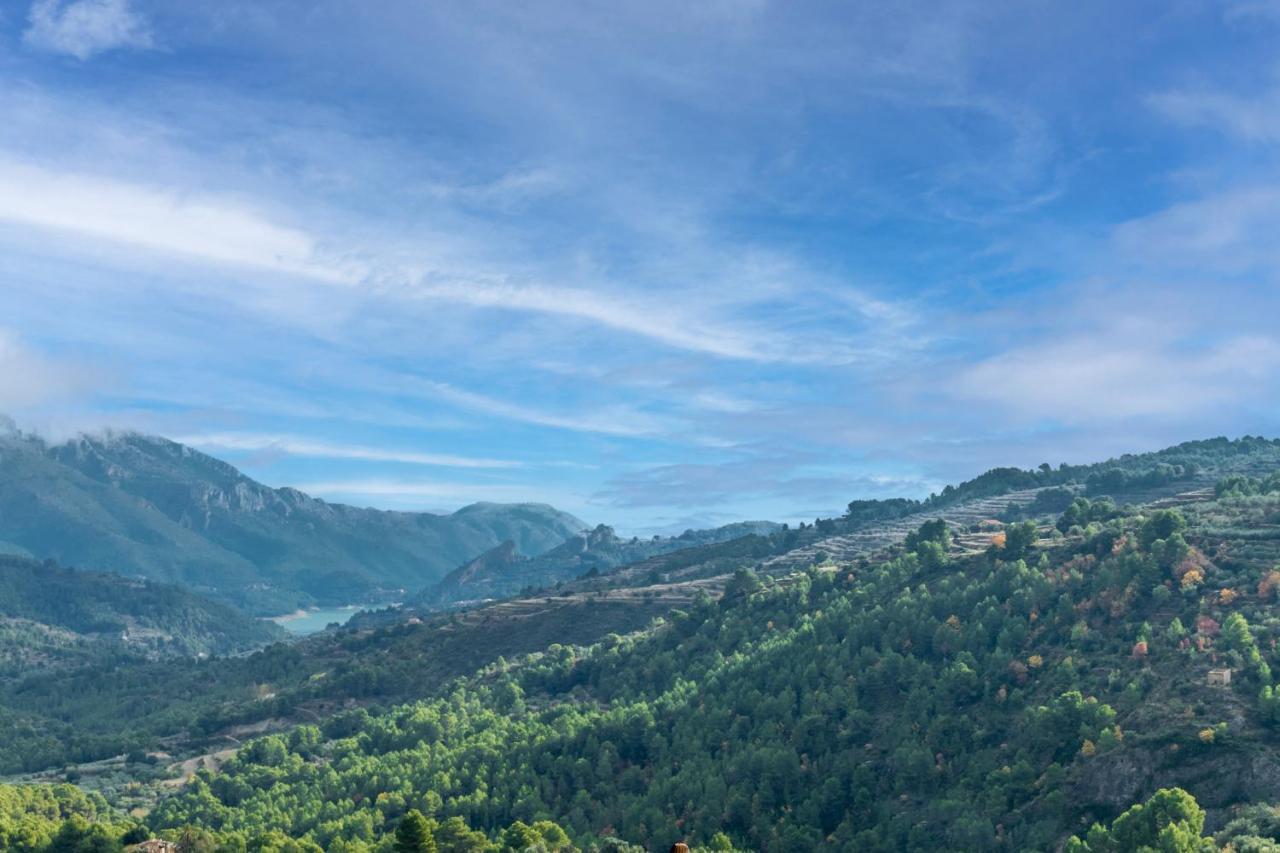 Casa Serrella - Abdet Confrides Luaran gambar