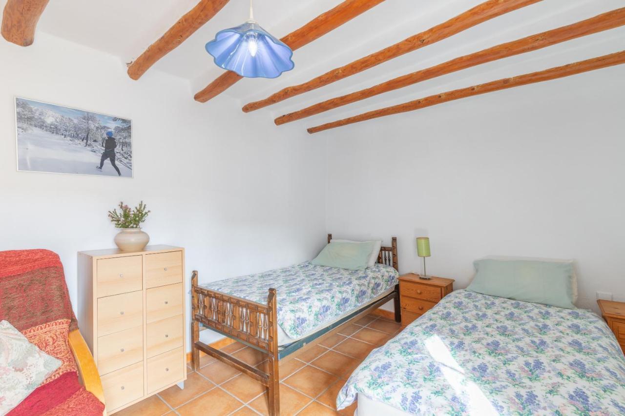 Casa Serrella - Abdet Confrides Luaran gambar