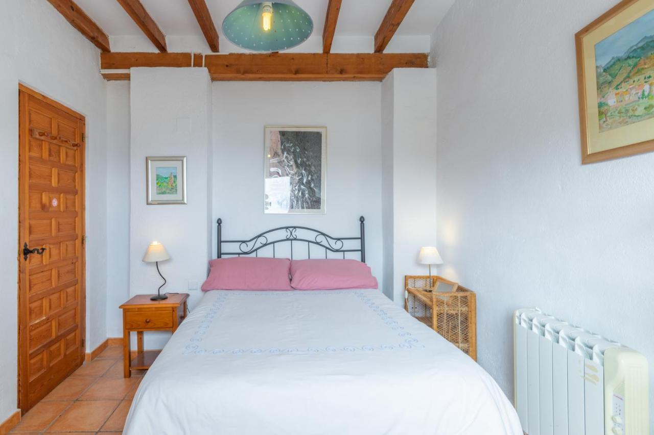 Casa Serrella - Abdet Confrides Luaran gambar